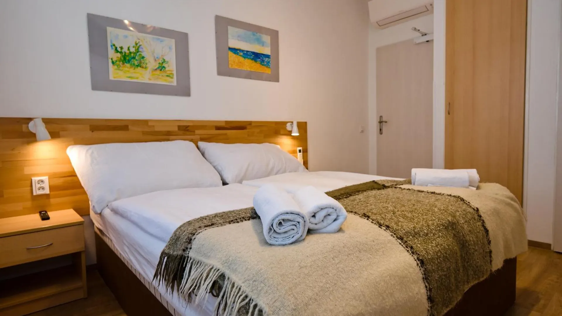 Wellness Vila Bohemia Prague Guest house